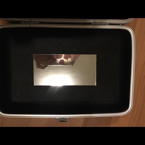 Makeup Set - Picture 7 of 11